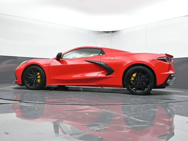 Used 2025 Chevrolet Corvette Stingray Preferred Conv w/ 2LT RWD image 45