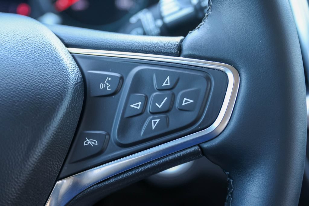 Used 2024 Chevrolet Equinox LT FWD image 21
