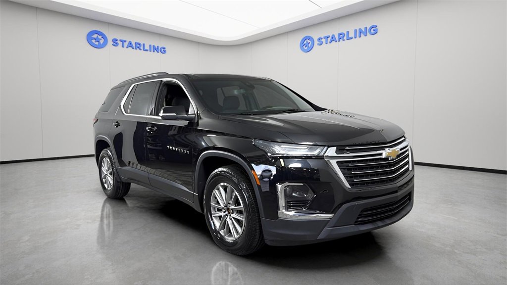 Used 2023 Chevrolet Traverse LT image 13