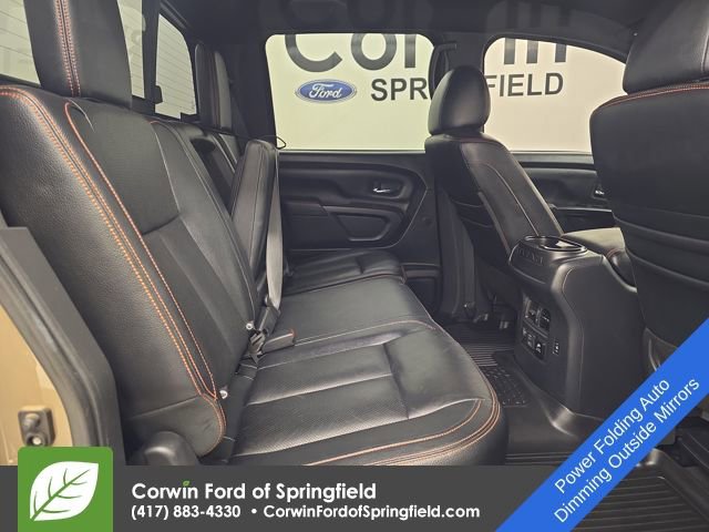Used 2020 Nissan Titan PRO-4X w/ Pro-4x Convenience Package image 12