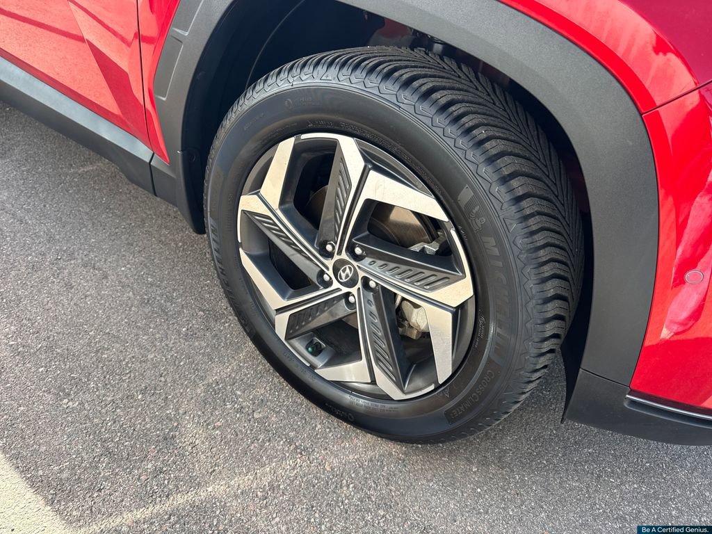 Used 2022 Hyundai Tucson Limited AWD/4WD image 12