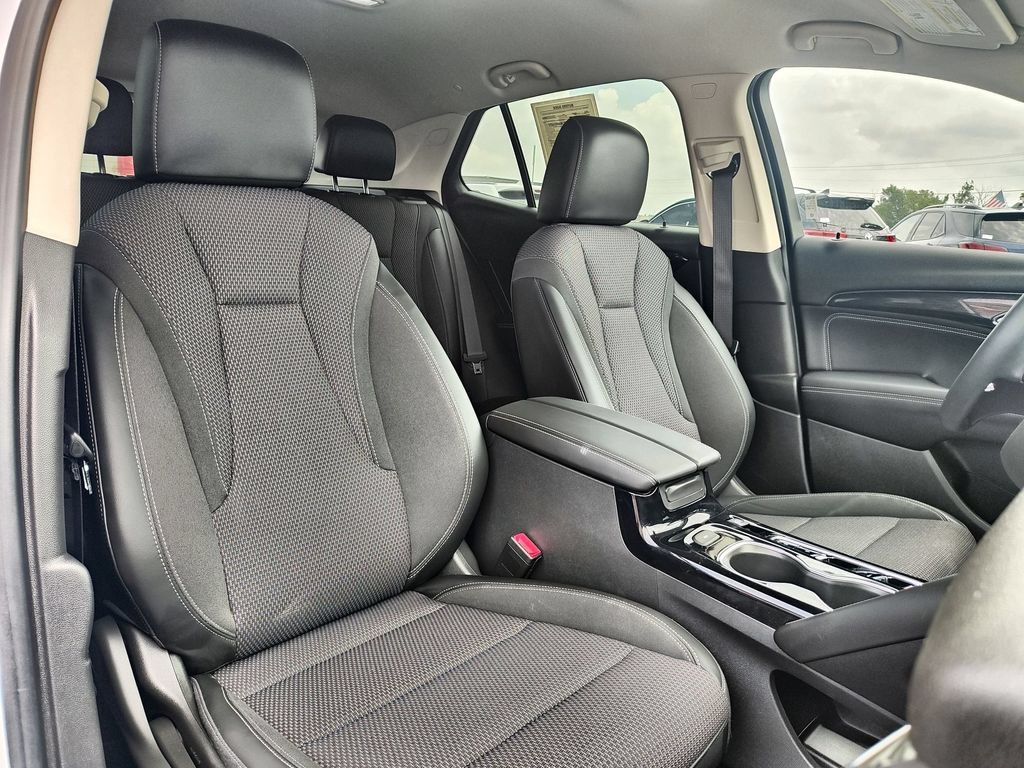 Used 2022 Buick Envision Preferred FWD image 25