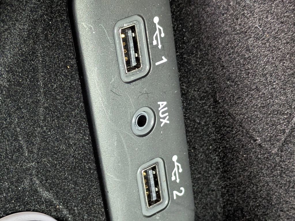 Used 2023 Dodge Challenger R/T w/ Plus Package image 23