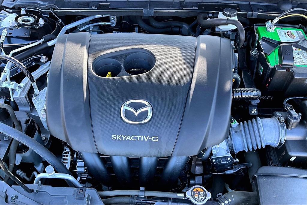 Used 2021 MAZDA MAZDA3 s image 31