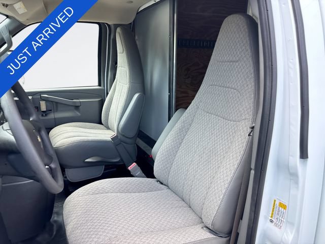 New 2026 Chevrolet Express 3500 w/ Power Convenience Package RWD image 11