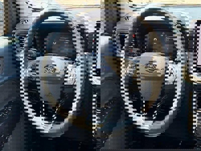 New 2025 Ford Maverick XLT w/ XLT Luxury Package image 7