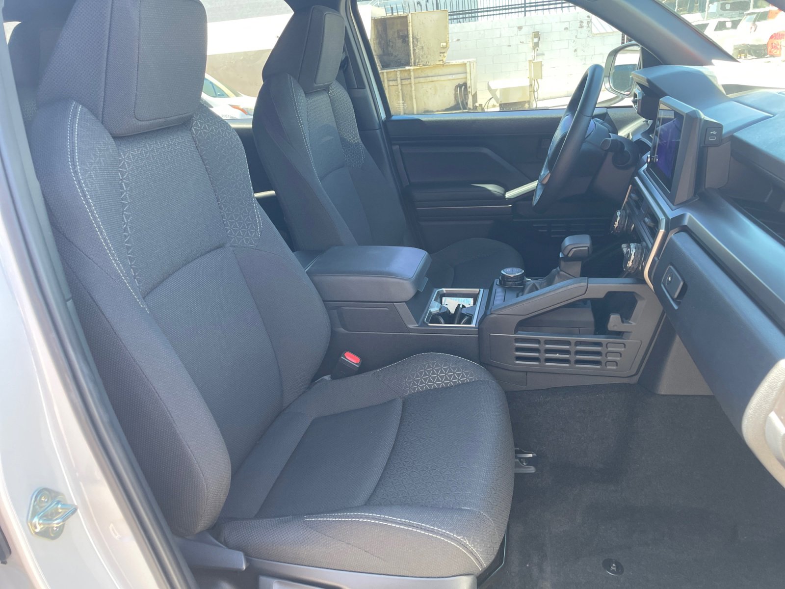 Used 2025 Toyota 4Runner SR5 image 30