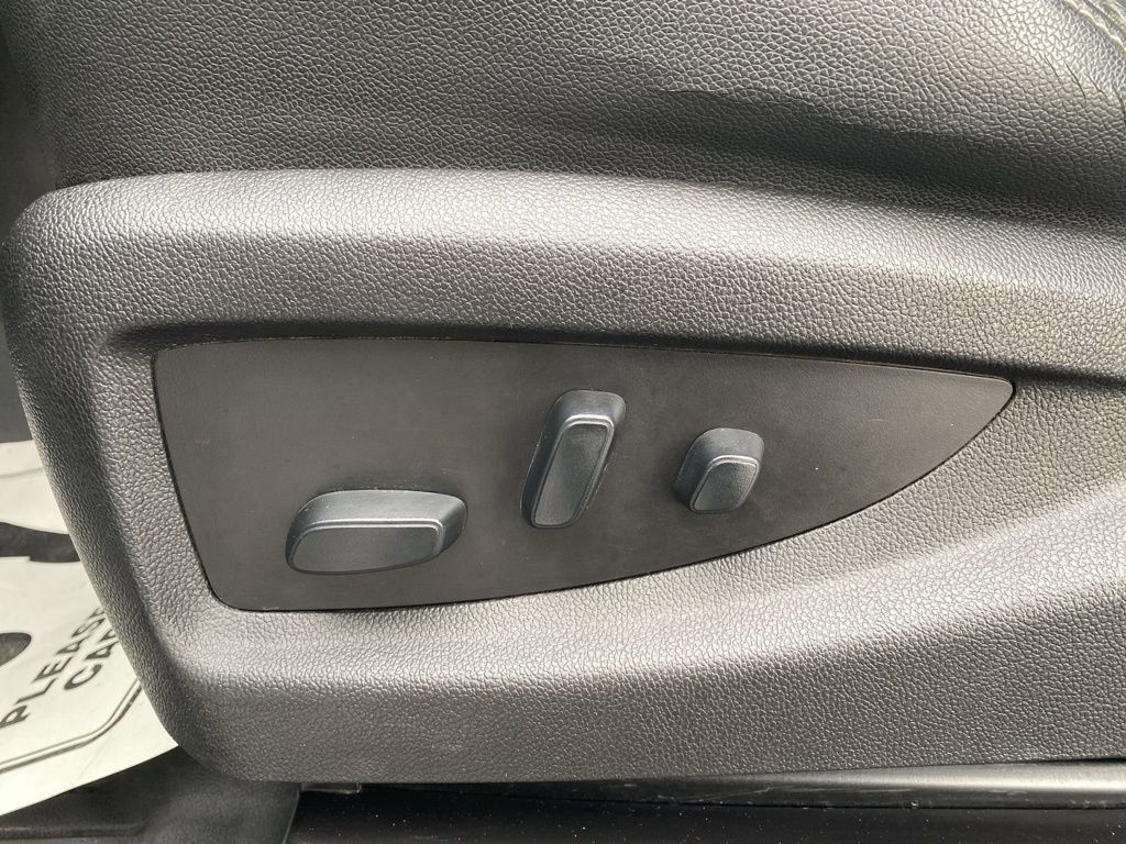 Used 2019 Chevrolet Silverado 2500 LTZ w/ Duramax Plus Package image 12