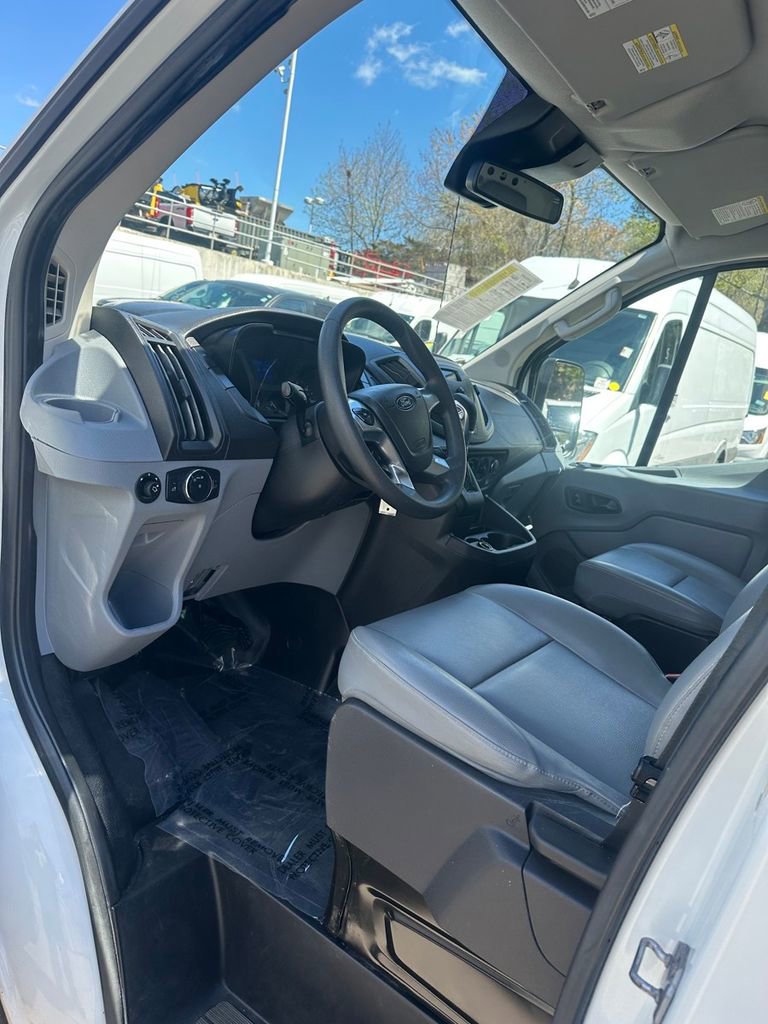 Used 2019 Ford Transit 150 148 Low Roof RWD image 10