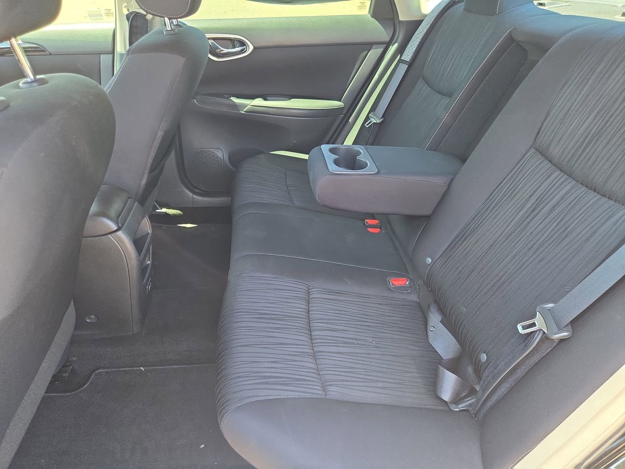 Used 2019 Nissan Sentra SV FWD image 17