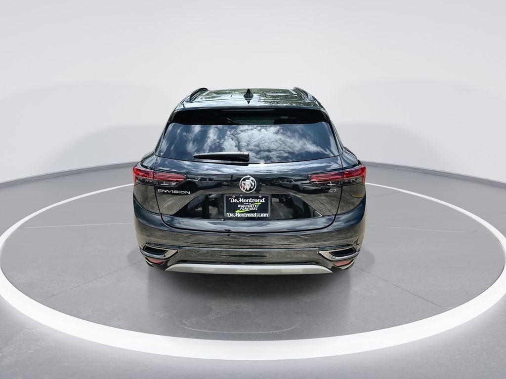 Used 2023 Buick Envision Essence w/ Sport Touring Package FWD image 7