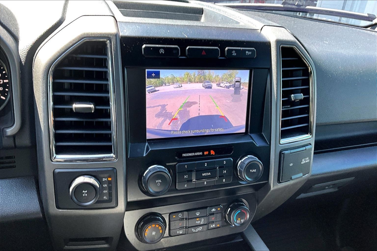 Used 2019 Ford F150 Raptor w/ Equipment Group 801A Mid AWD/4WD image 15