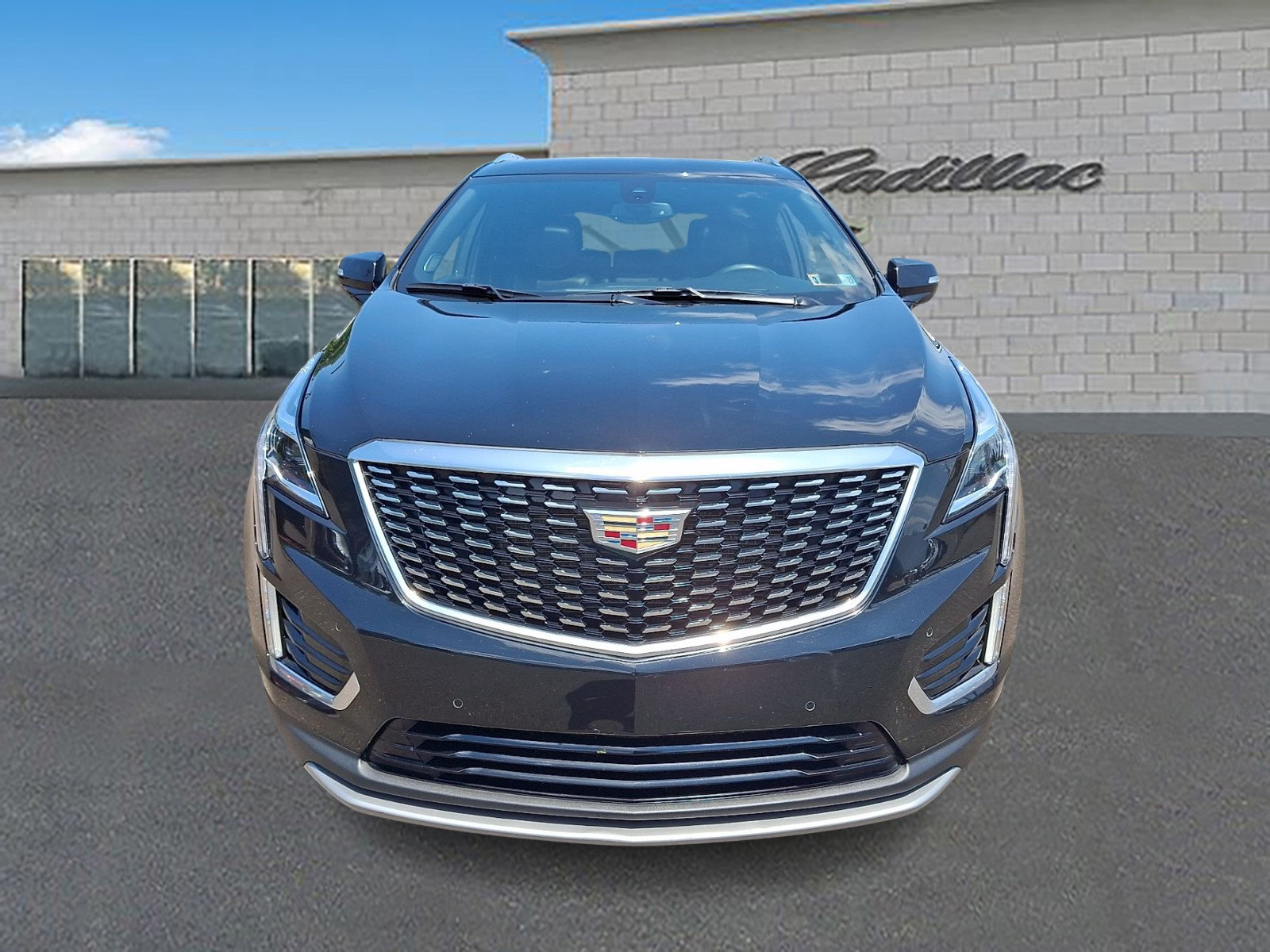 Certified 2023 Cadillac XT5 Premium Luxury AWD/4WD image 7