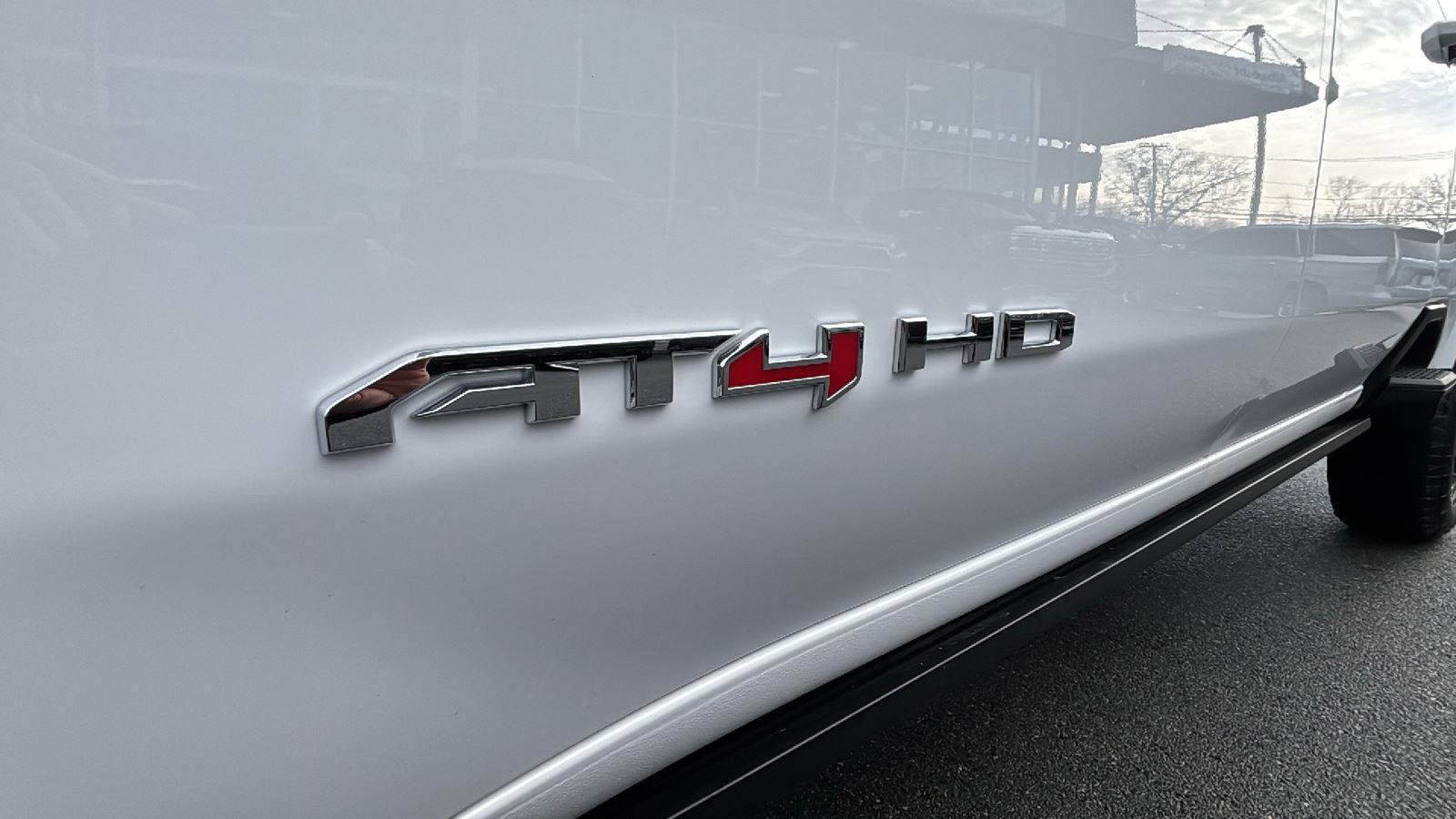 New 2026 GMC Sierra 2500 AT4 w/ AT4 Premium Plus Package image 11