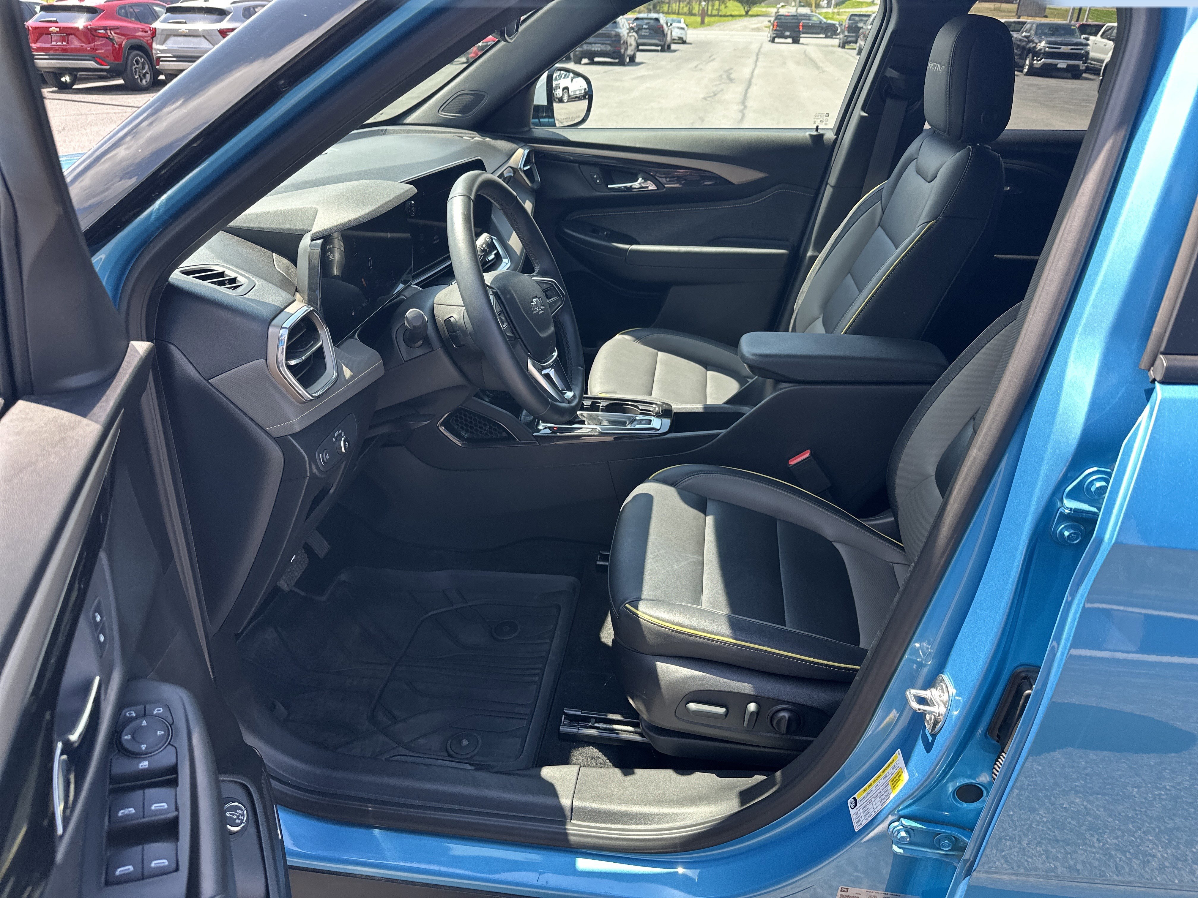 Certified 2025 Chevrolet TrailBlazer ACTIV w/ Convenience Package AWD/4WD image 10