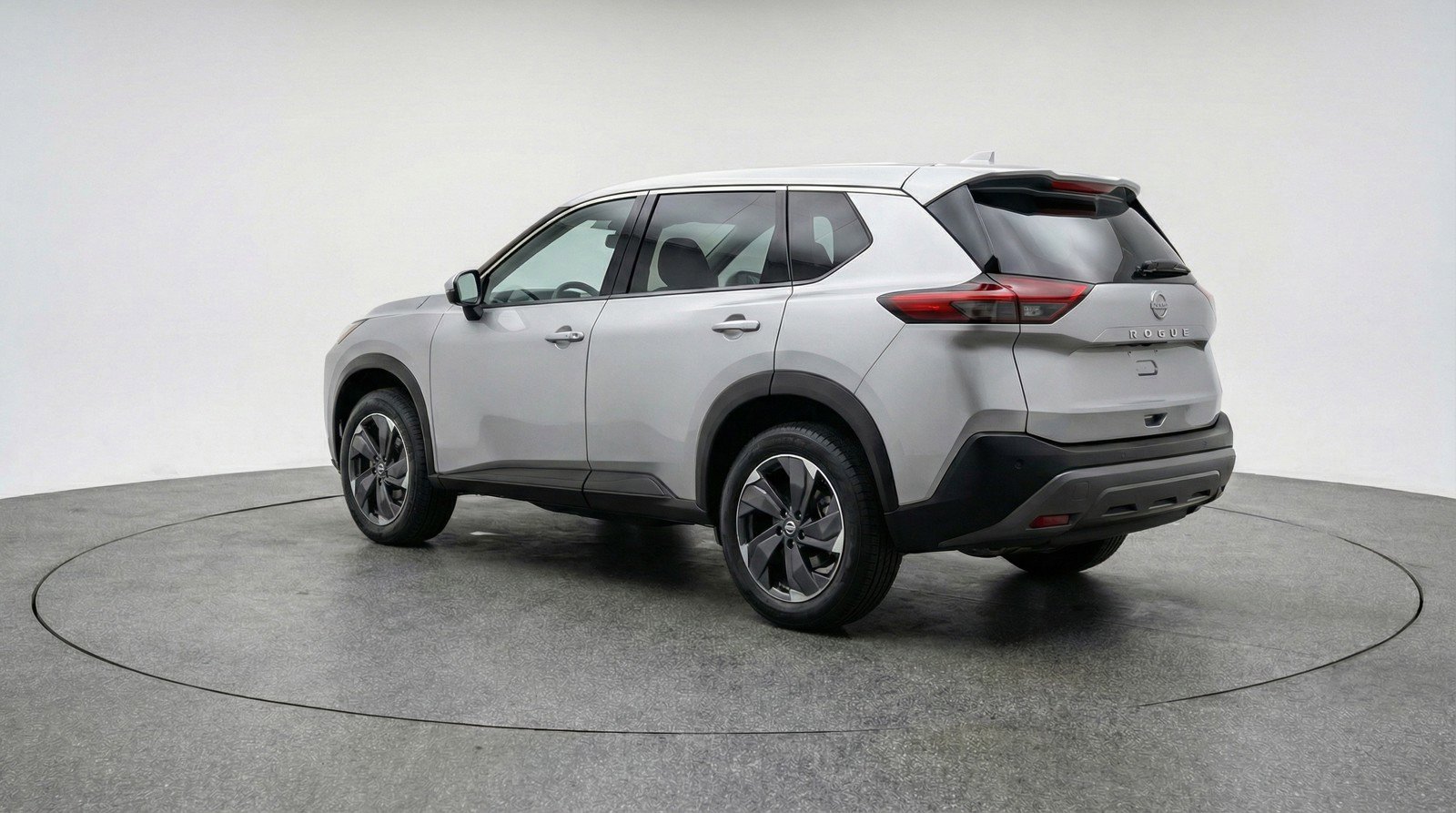 Used 2025 Nissan Rogue SV AWD/4WD image 6