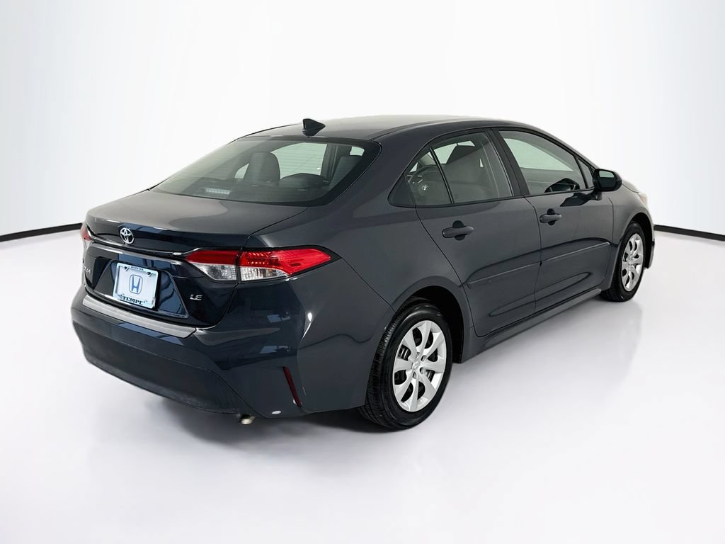 Used 2026 Toyota Corolla LE w/ Carpet Mat Package (TMS) FWD image 5