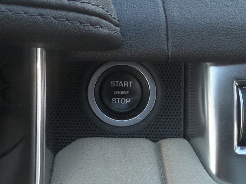 Used 2018 Land Rover Range Rover Sport HSE image 43