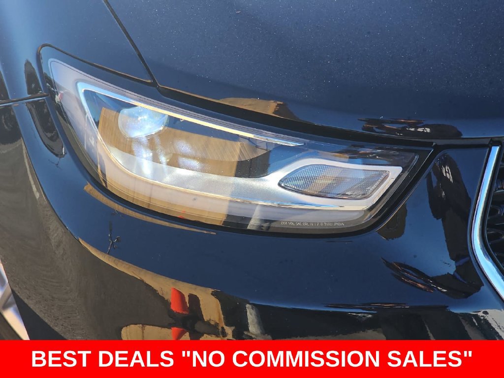 Used 2024 Chrysler Pacifica Touring-L FWD image 35
