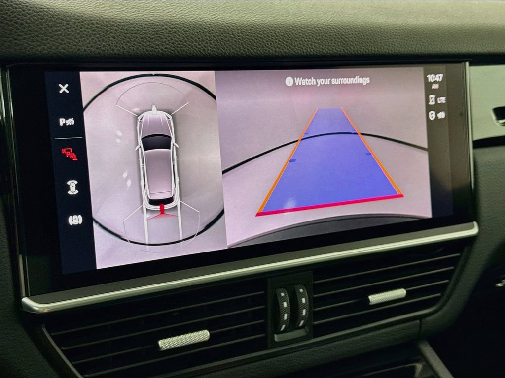 Certified 2023 Porsche Cayenne AWD/4WD image 19