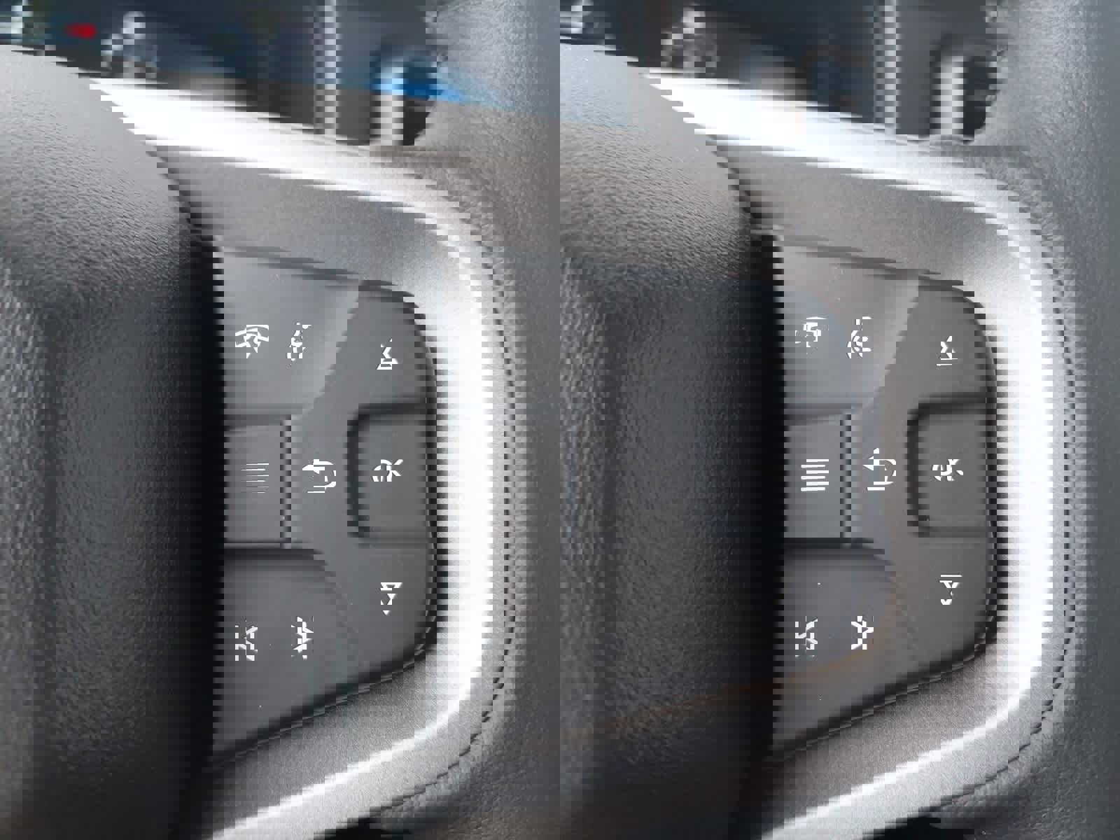 New 2025 Ford Bronco Badlands image 31