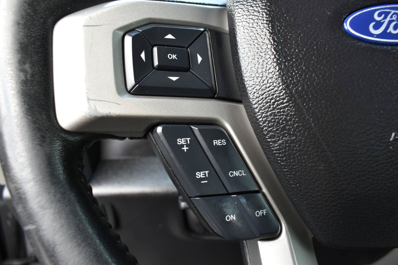 Used 2017 Ford F250 Lariat w/ Lariat Value Package AWD/4WD image 15