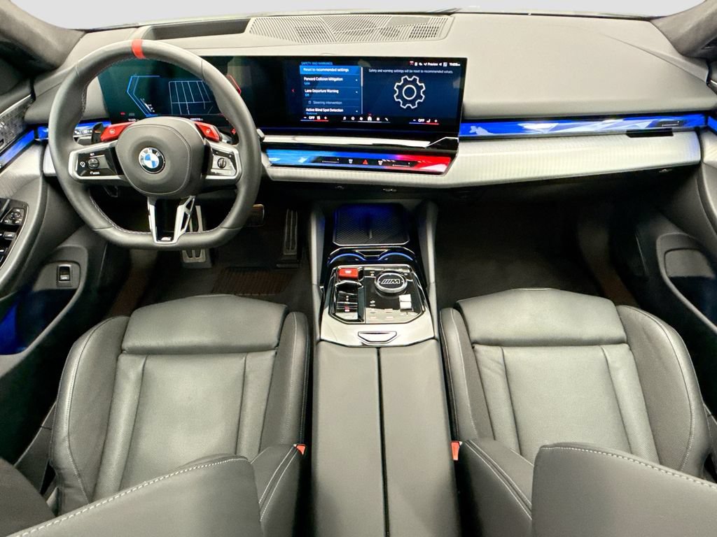 Used 2025 BMW M5 Touring AWD/4WD image 15