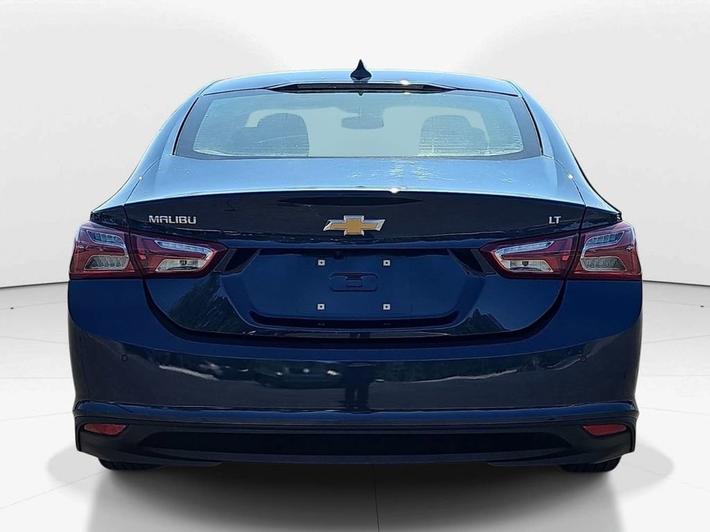 Used 2021 Chevrolet Malibu LT image 6