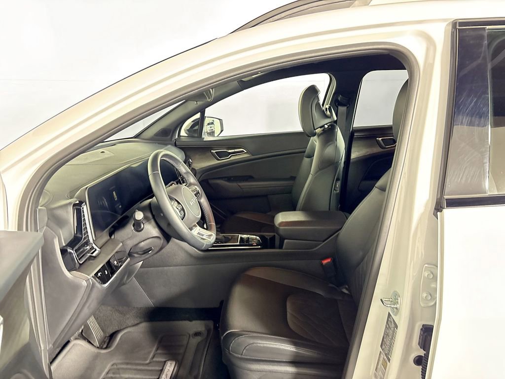 Used 2025 Kia Sportage X-Line image 12