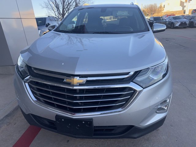 Used 2019 Chevrolet Equinox Premier image 2