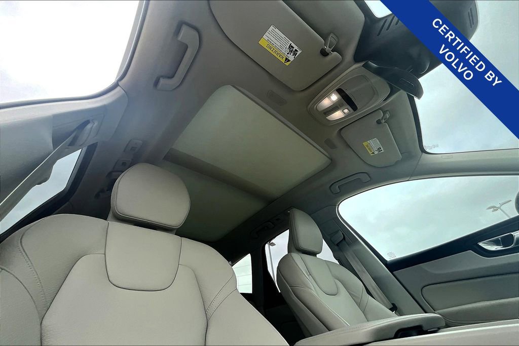Used 2025 Volvo XC60 T8 Plus w/ Protection Package Premier image 22