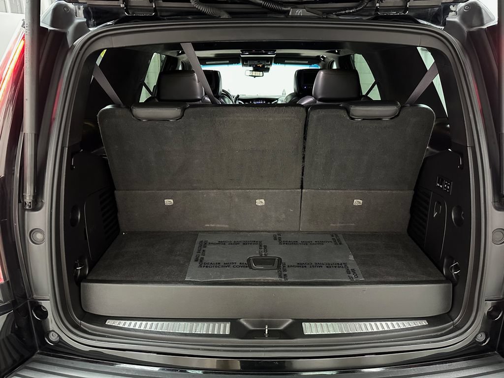 Used 2017 Cadillac Escalade Platinum AWD/4WD image 33