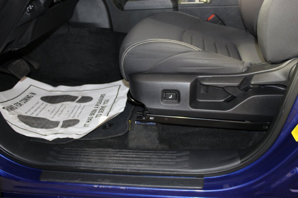 Used 2024 Toyota Tacoma TRD Off-Road image 10