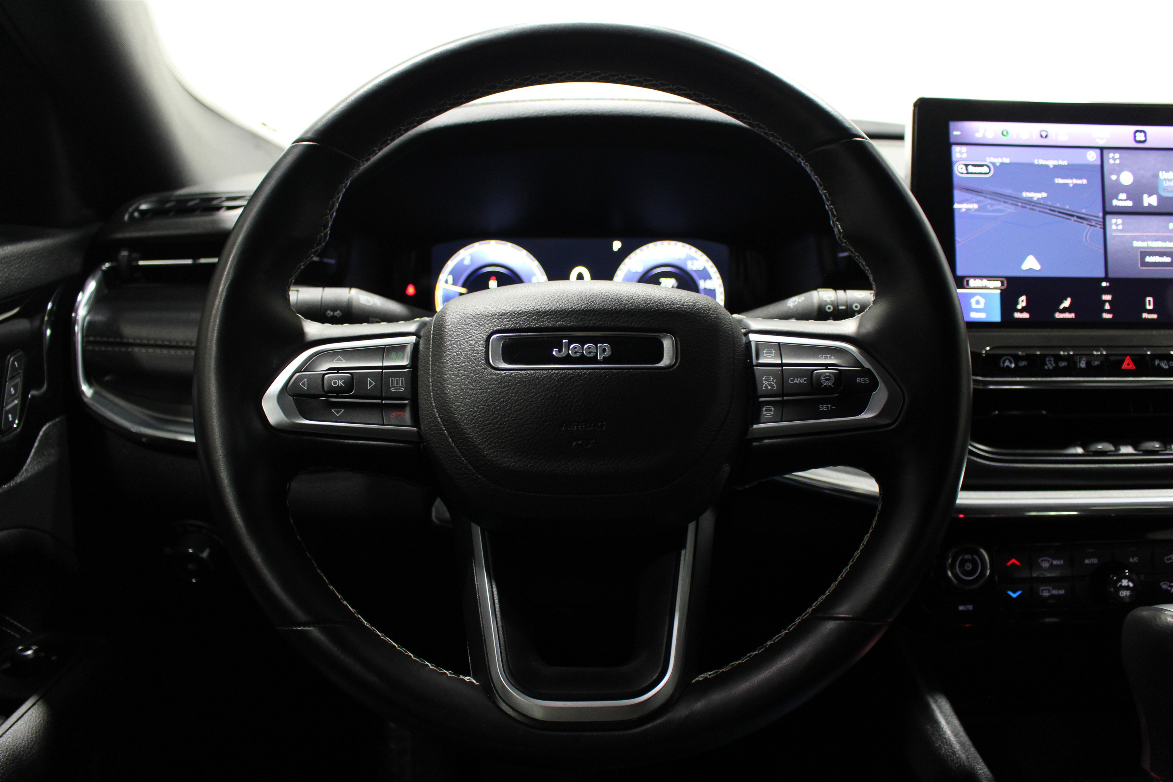 Used 2022 Jeep Compass High Altitude image 11