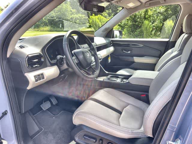 Certified 2026 Honda Passport RTL image 3