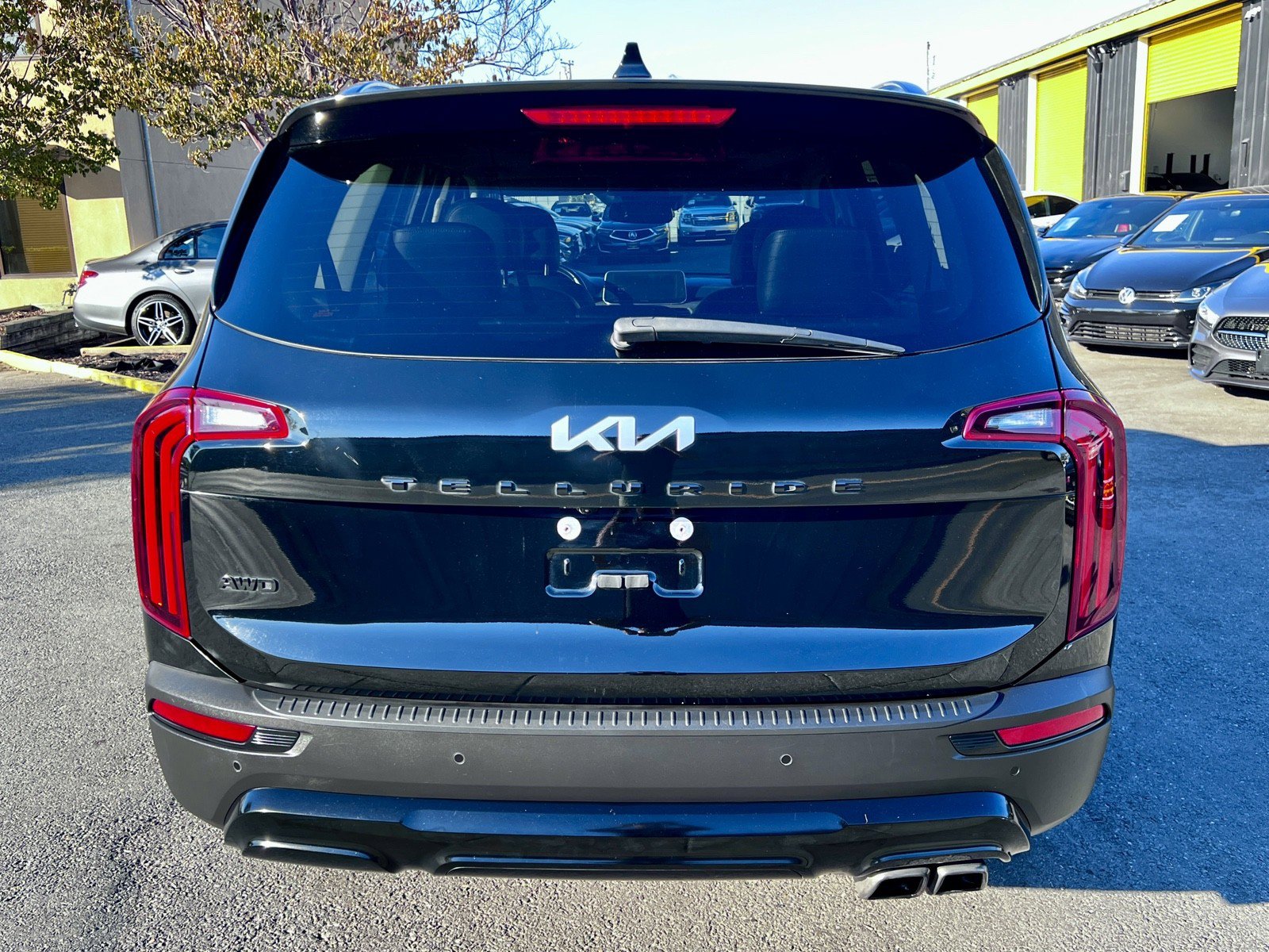 Used 2022 Kia Telluride SX w/ Nightfall Edition Package image 6