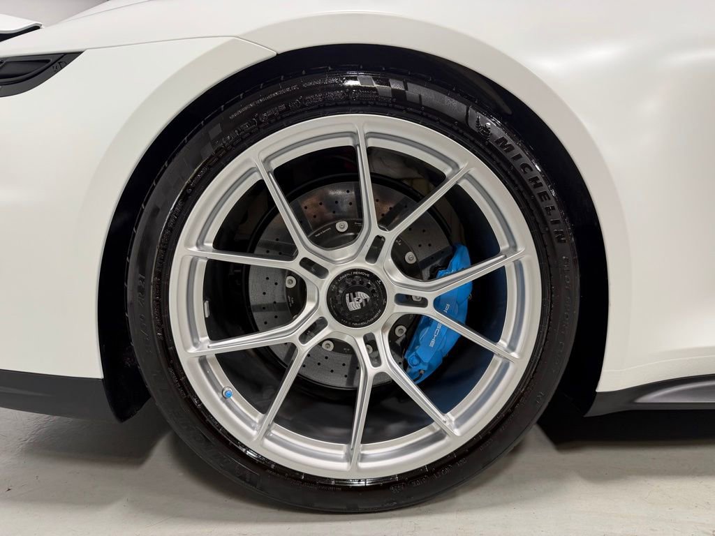 Used 2026 Porsche 911 GT3 RWD image 15