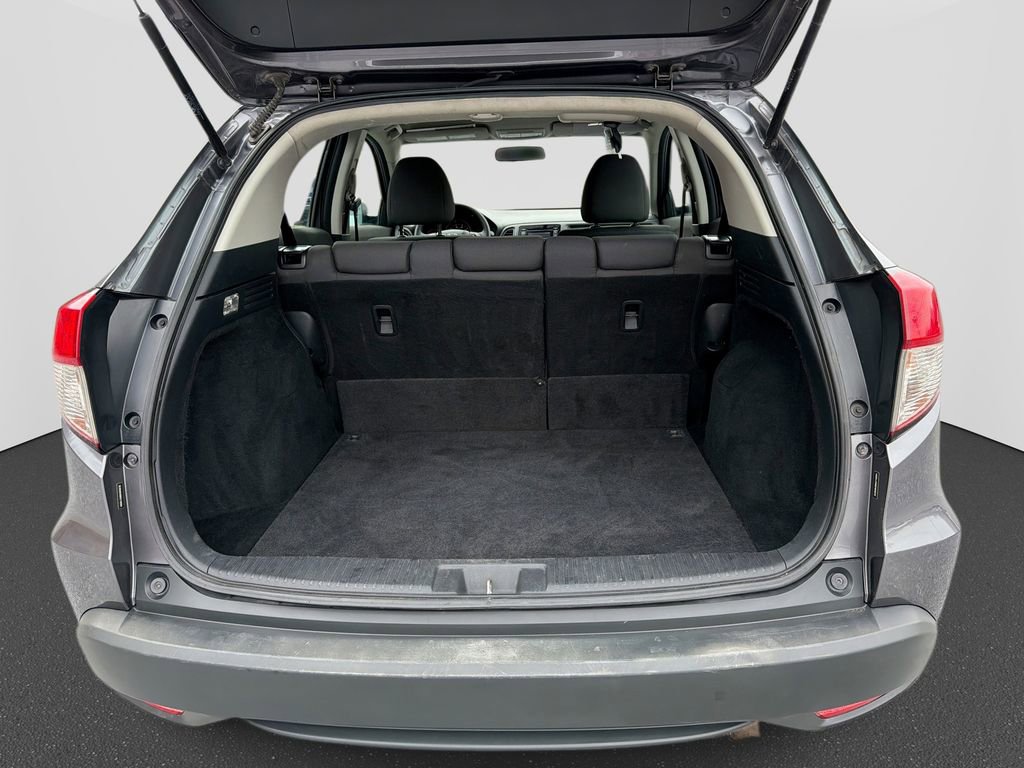 Used 2019 Honda HR-V LX image 33