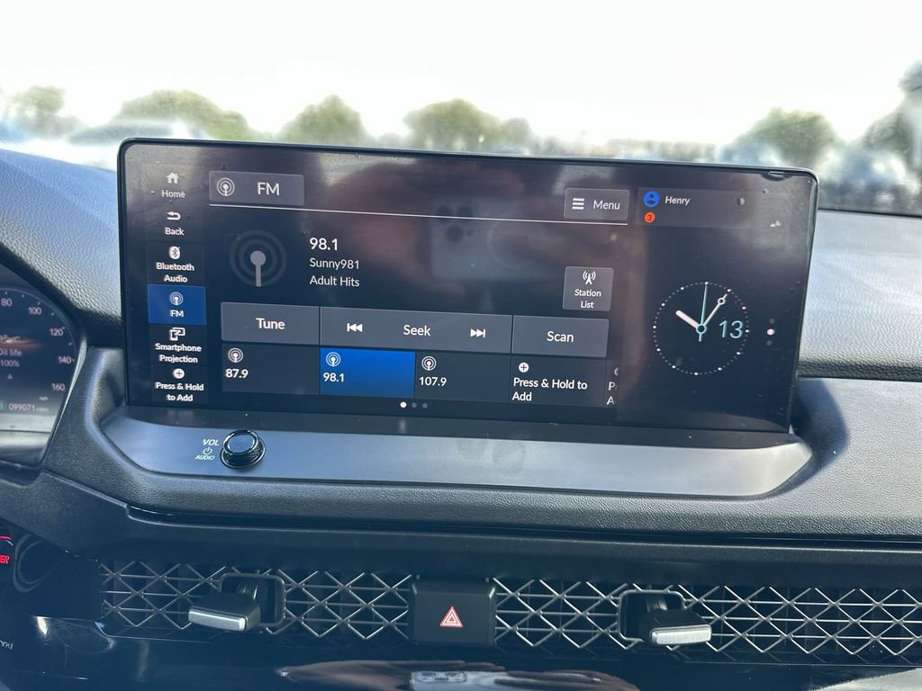 Used 2024 Honda Accord Sport image 24