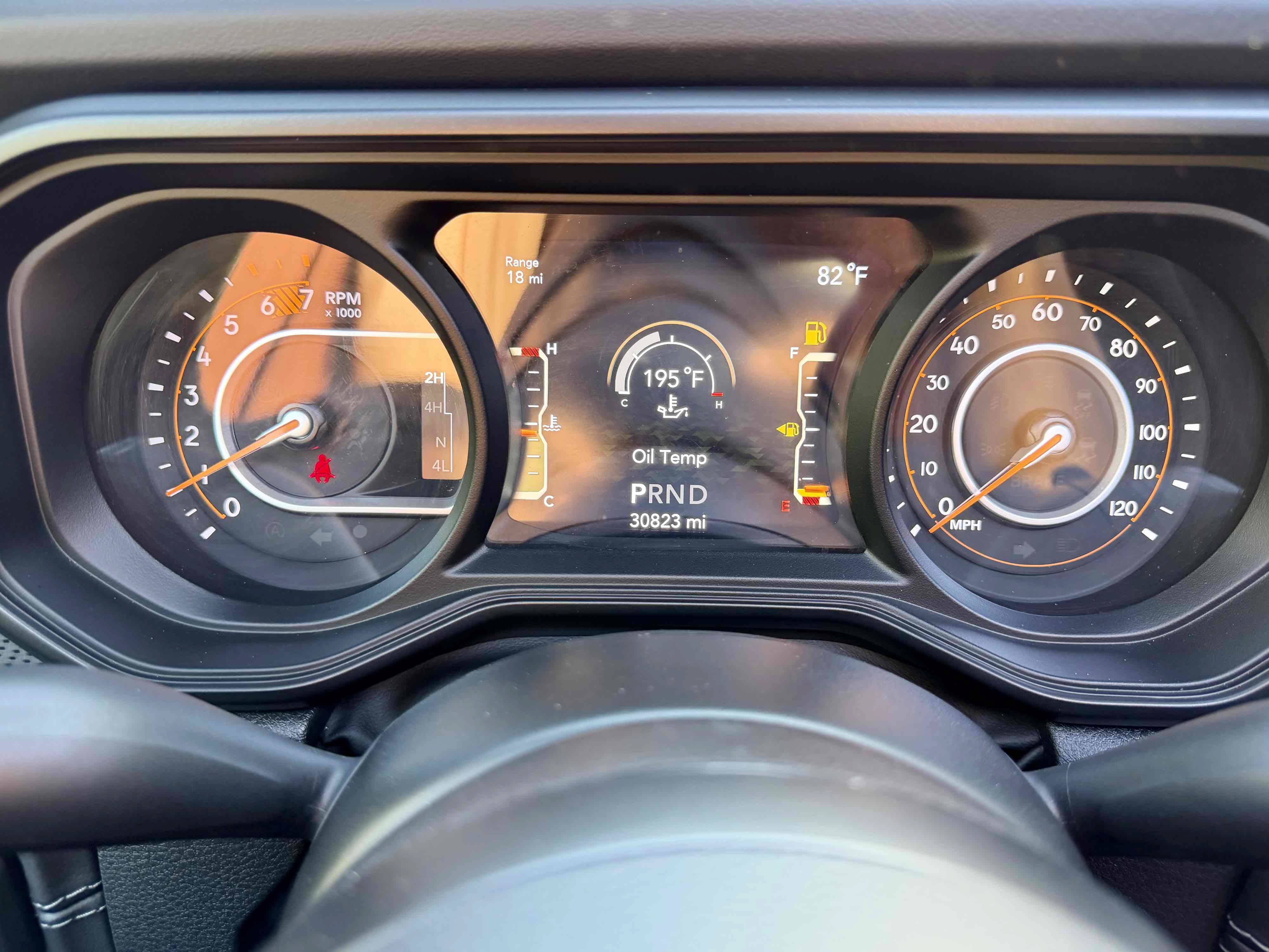 Used 2025 Jeep Wrangler Unlimited Rubicon AWD/4WD image 34