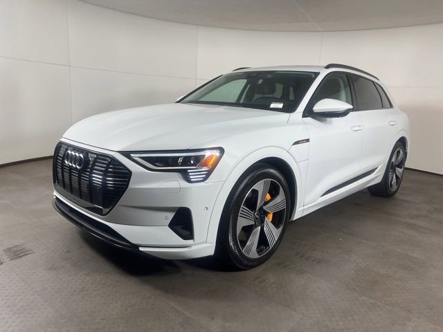 Used 2023 Audi e-tron Premium Plus w/ Premium Plus Package AWD/4WD image 3
