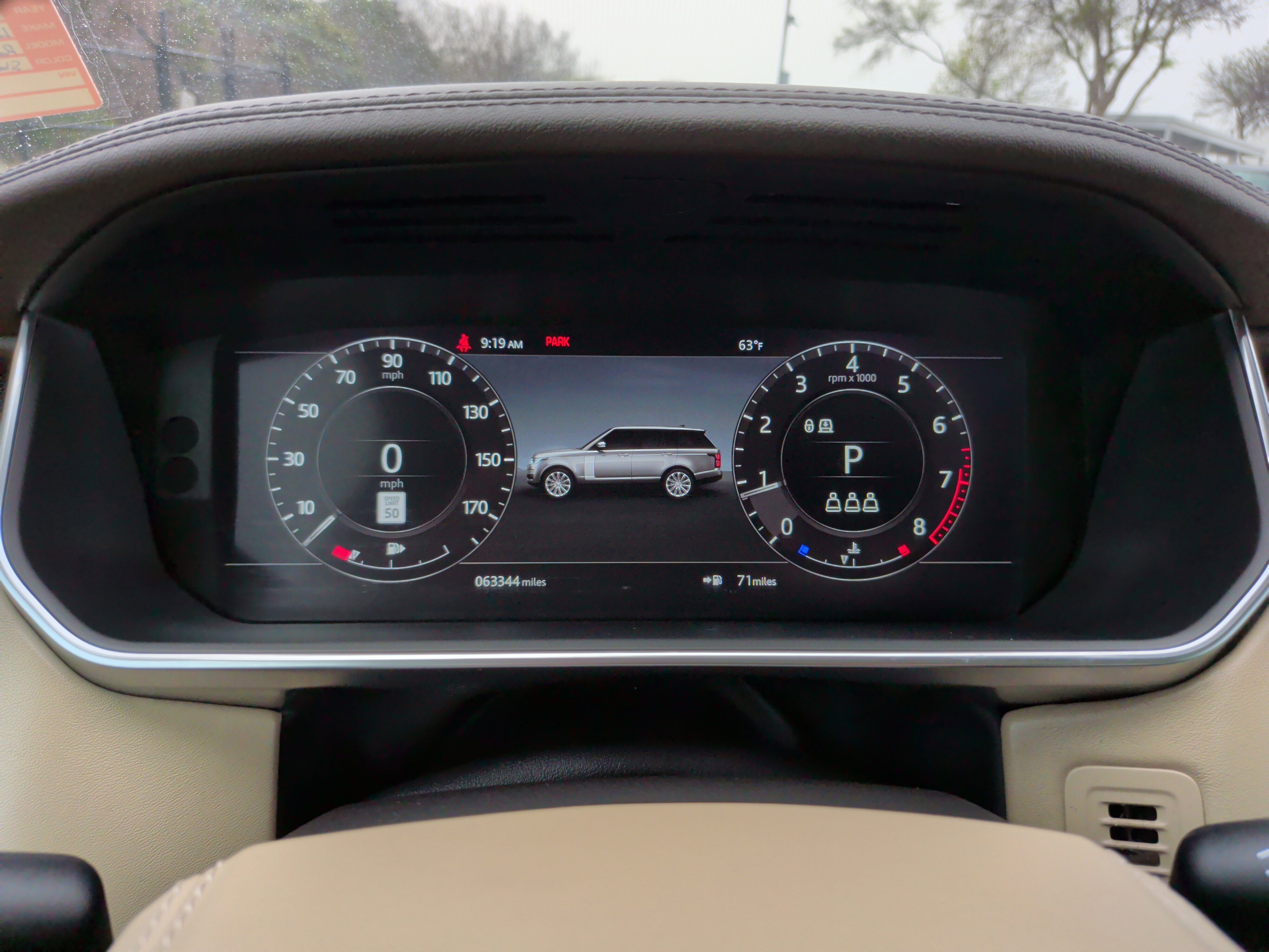 Used 2020 Land Rover Range Rover HSE image 17