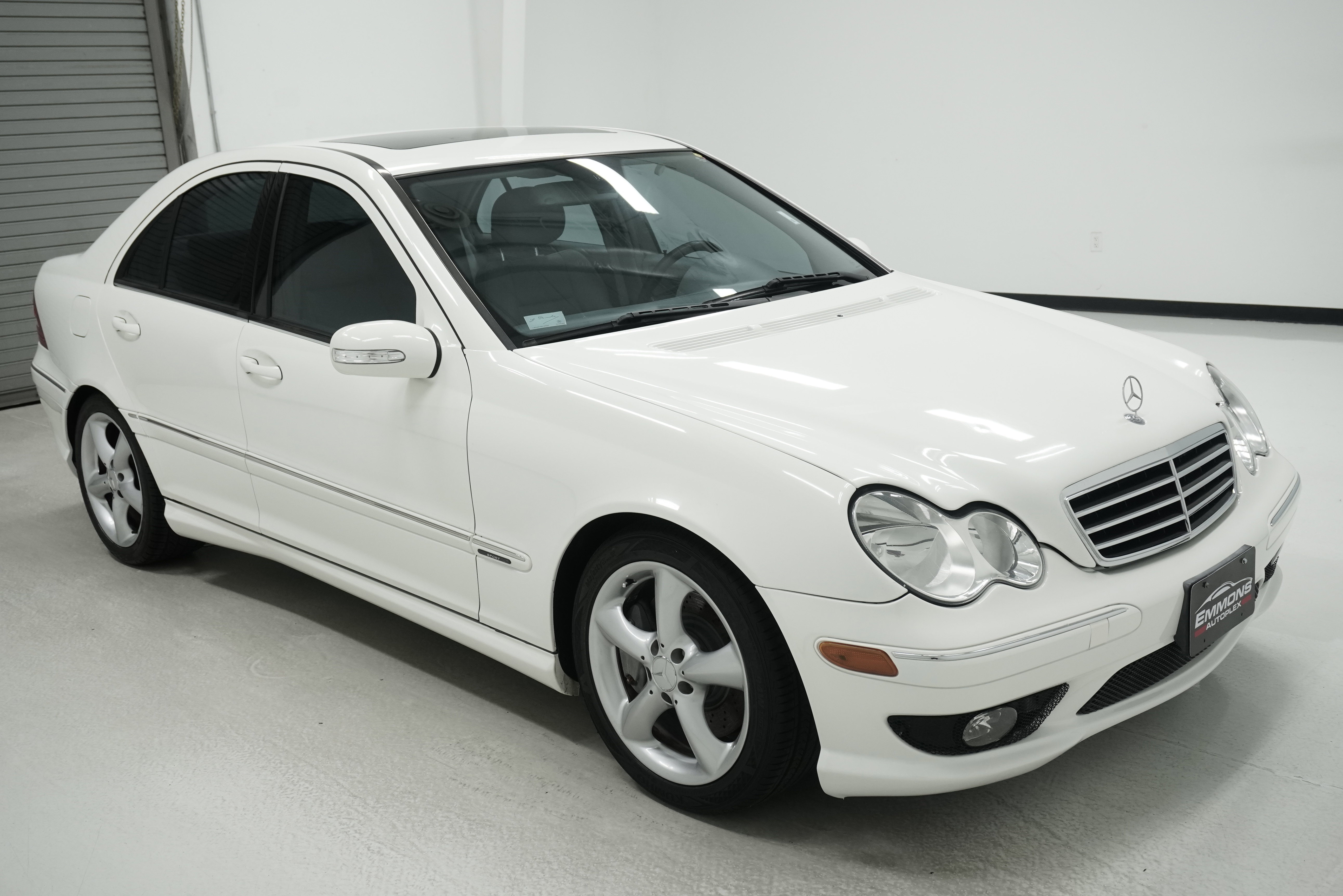 Used 2006 Mercedes-Benz C 230 Sedan image 3