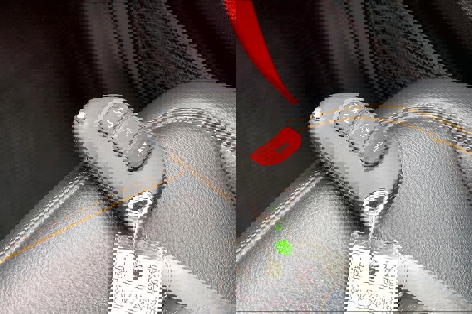 Used 2024 Jeep Wrangler Sahara w/ Safety Group image 14