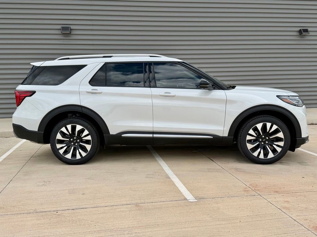 New 2026 Ford Explorer Platinum AWD/4WD image 2