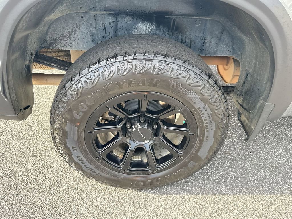 Certified 2024 Chevrolet Silverado 1500 RST w/ Convenience Package II image 25