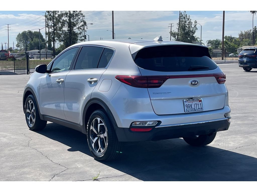 Used 2021 Kia Sportage LX FWD image 3