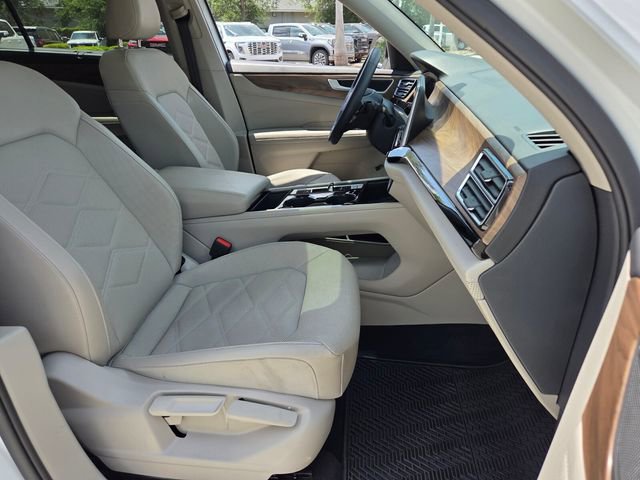 Used 2024 Volkswagen Atlas SE FWD image 29