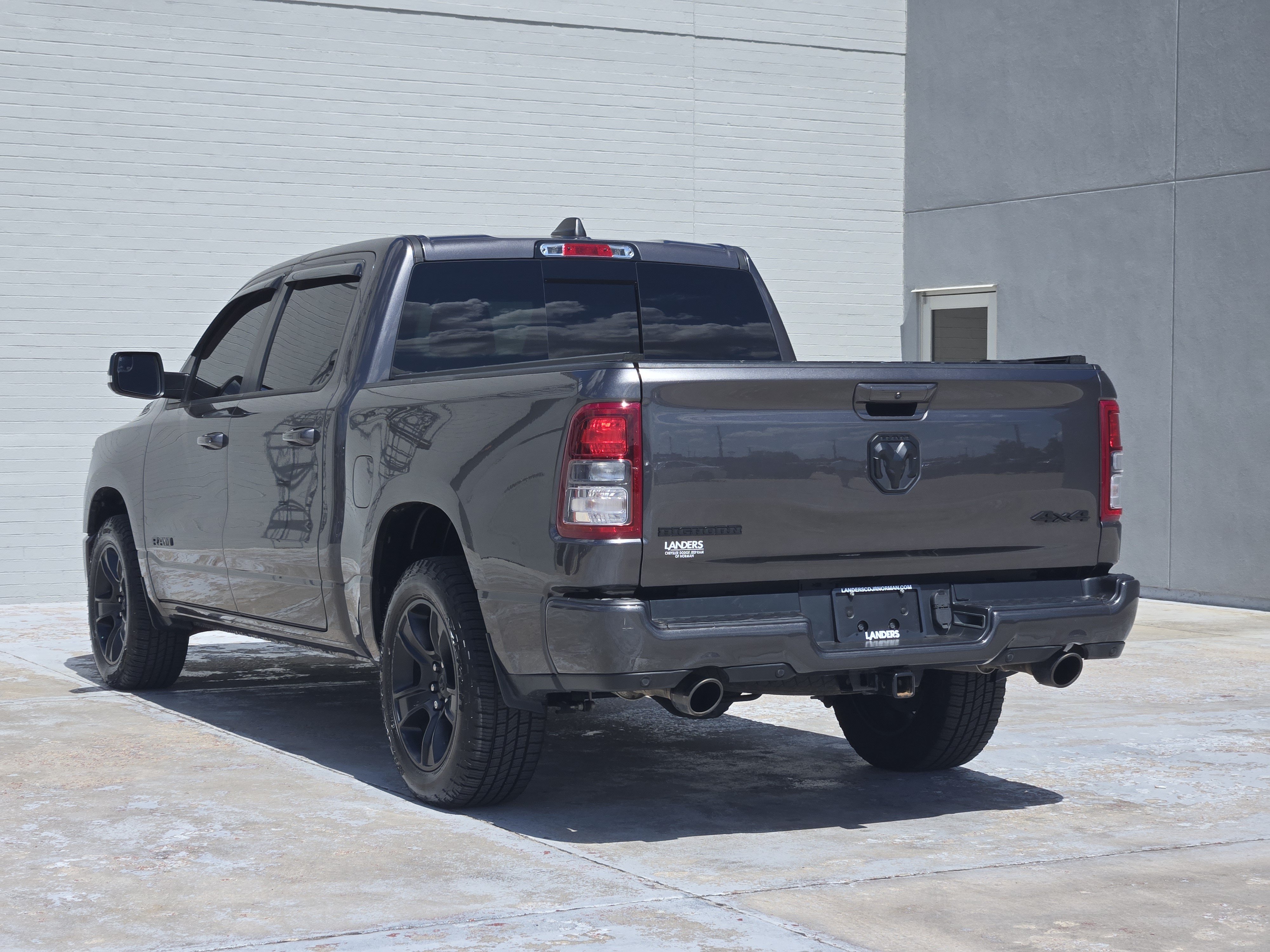 Used 2022 RAM 1500 Big Horn AWD/4WD image 6