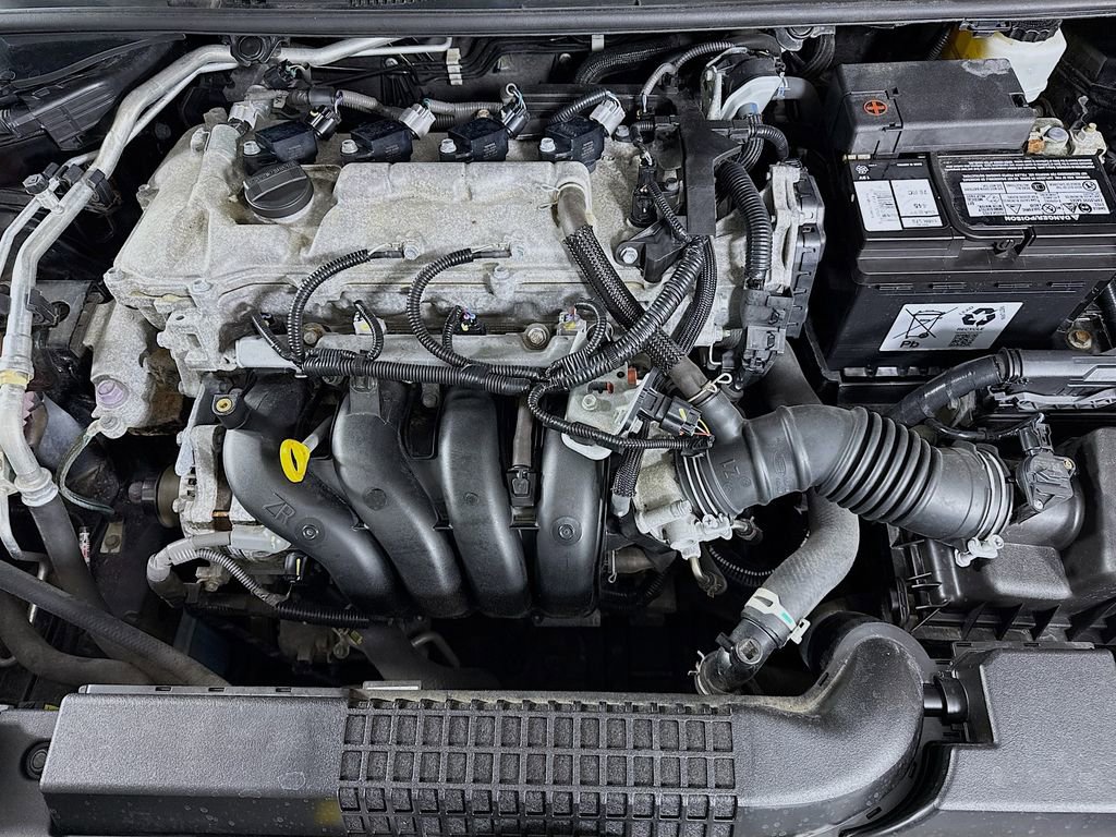 Certified 2021 Toyota Corolla LE FWD image 31